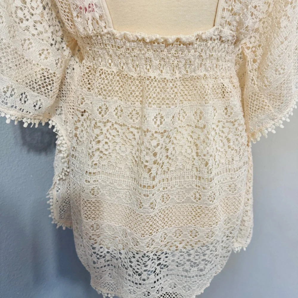 Xhilaration Women Bohemian Cream‎ V-Neck Lace Swim Cover Up Top Sz M